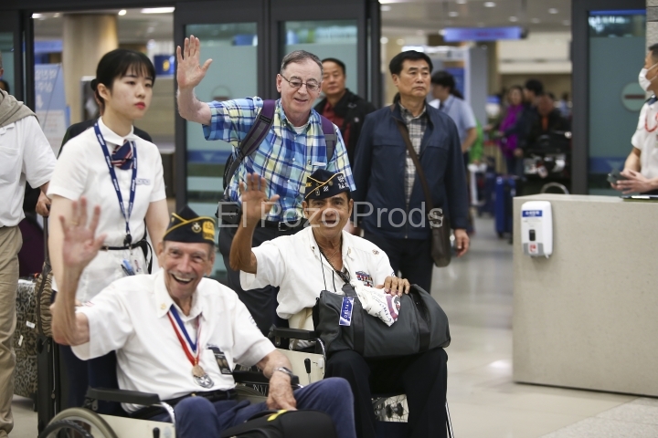 2017-09-18-Korea-07-Arrival