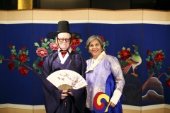 2017-09-19-Korea-41-Costume
