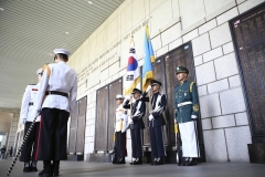 2017-09-21-Korea-01-WreathMuseum