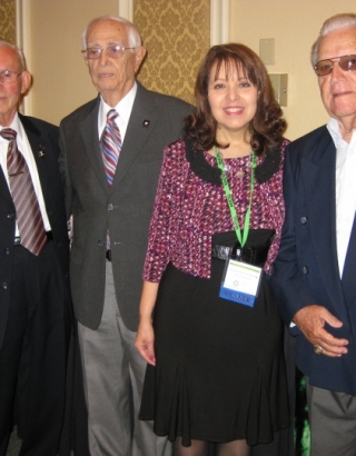 2013-11-15-NHCSL05